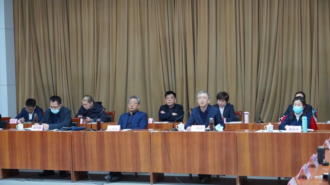 威廉体育官网网址组织召开2021年度科技创新成果评选会(图2)