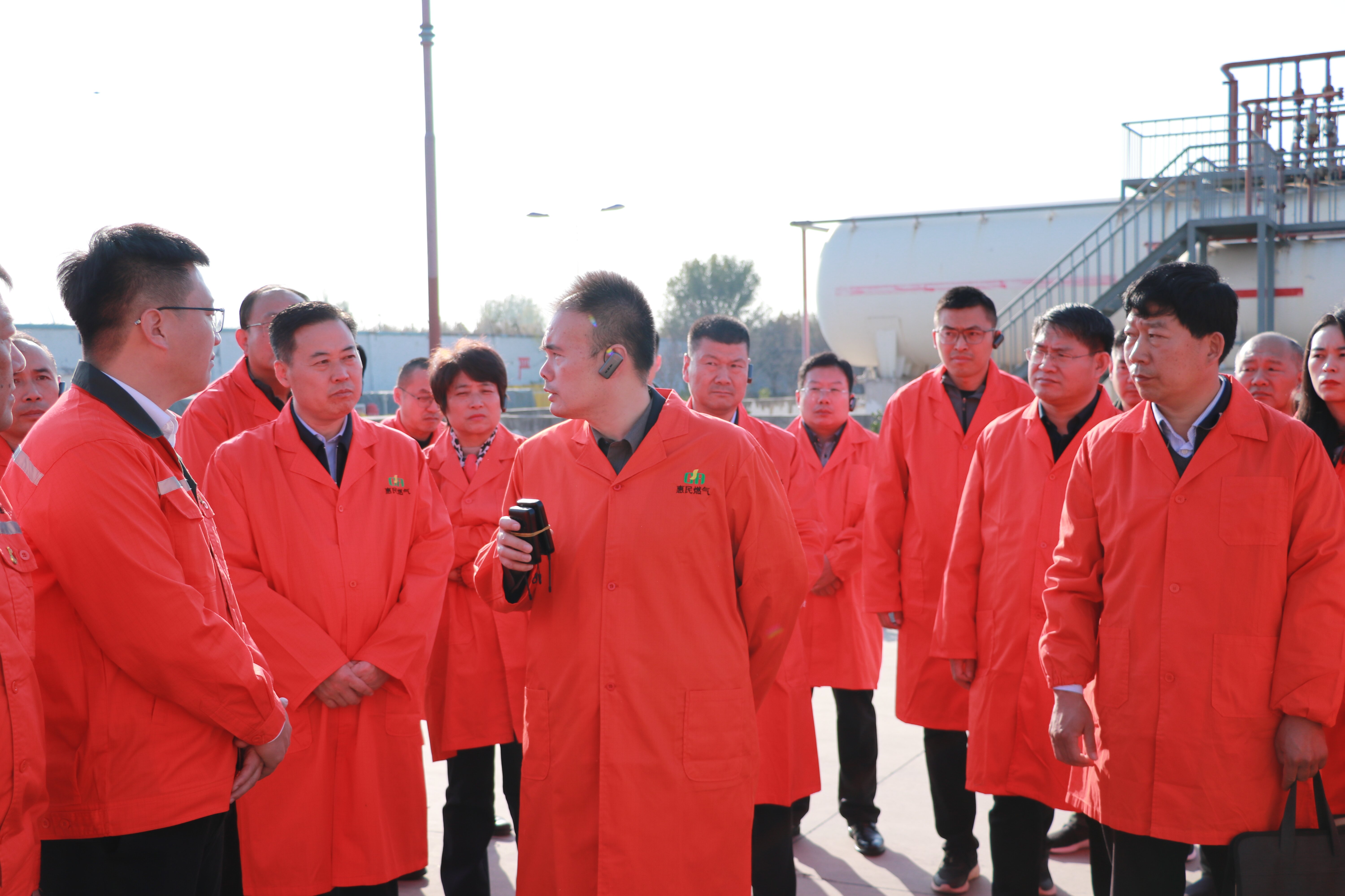 威廉体育官网网址承接全省市场监管系统城镇燃气专项整治工作推进会现场观摩部分 场站运行管理经验被点赞推广(图2)